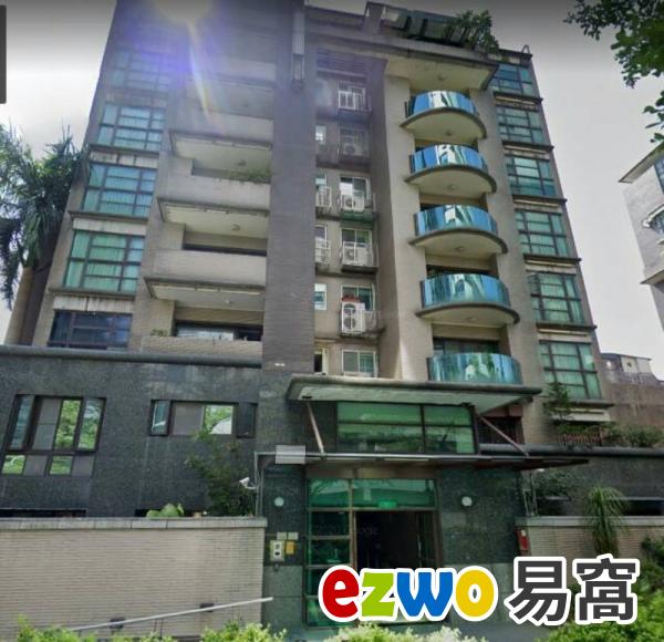 松江花園停車位 坡道平面 車位大 好停 新手駕駛也不怕 行天宮商圈稀有停車位釋出