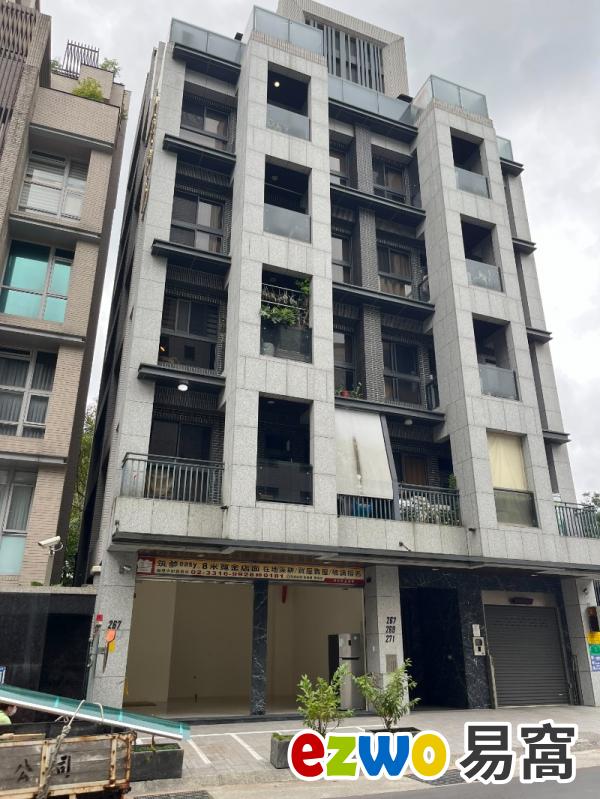 店面、住家皆宜  (1樓+地下室) 近中研院、公車站牌、市場、國小  意洽:0931591050 余小姐