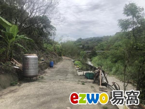霧峰近國小公車站牌地