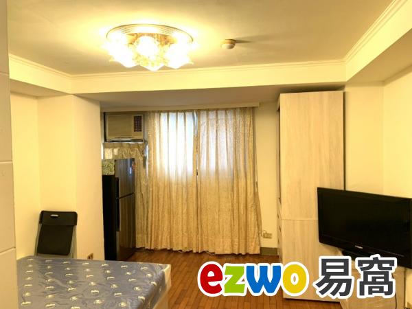 台北小巨蛋微風南京店旁獨立套房