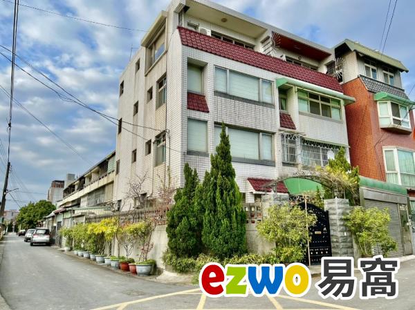 中興新村雙棟角間美墅
