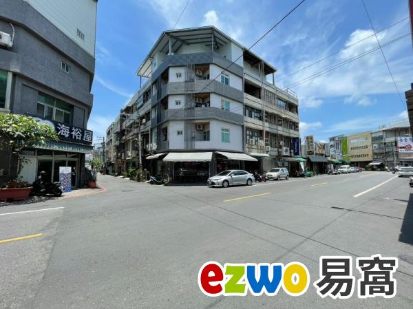 岡山市中心-臨路店面+收租7套房