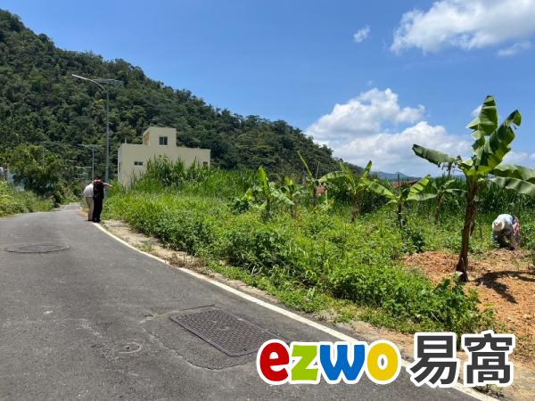 日月潭公車站頭社建地